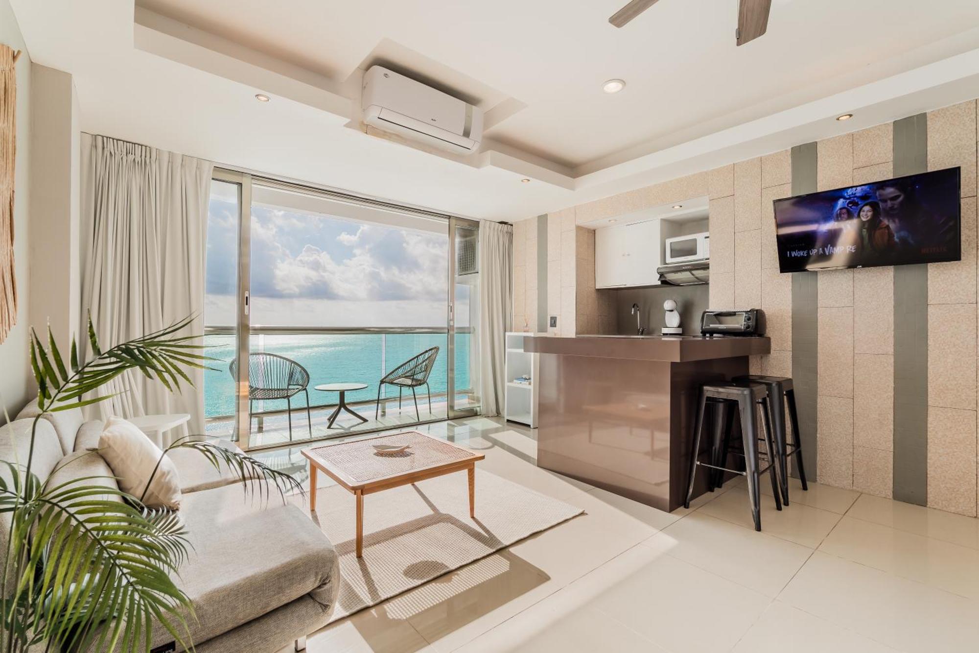 *Turquoise Escape- Beachfront Studio By Casa Paraiso* カンクン エクステリア 写真